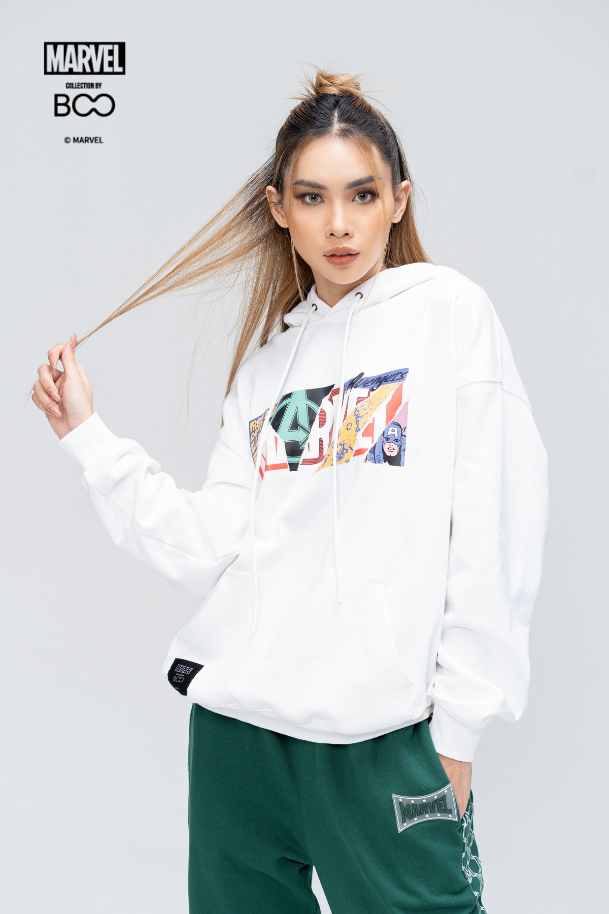 Marvel box hot sale logo hoodie