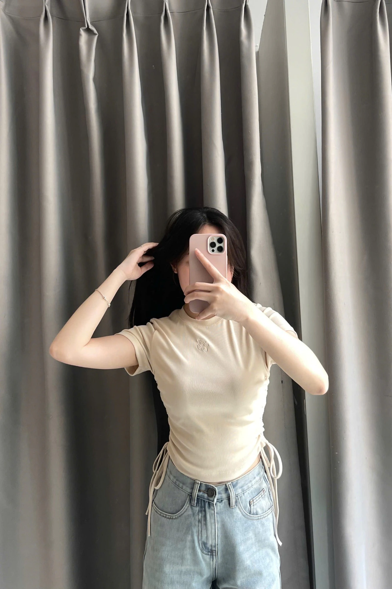 Áo phông babytop fitted rút dây thêu logo 