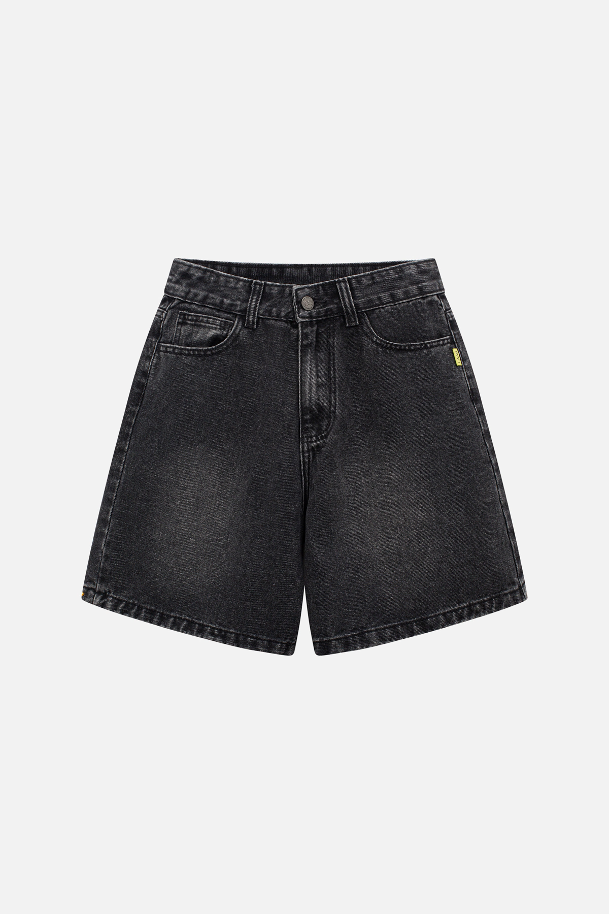 Quần shorts jean nữ bermuda thêu logo INF