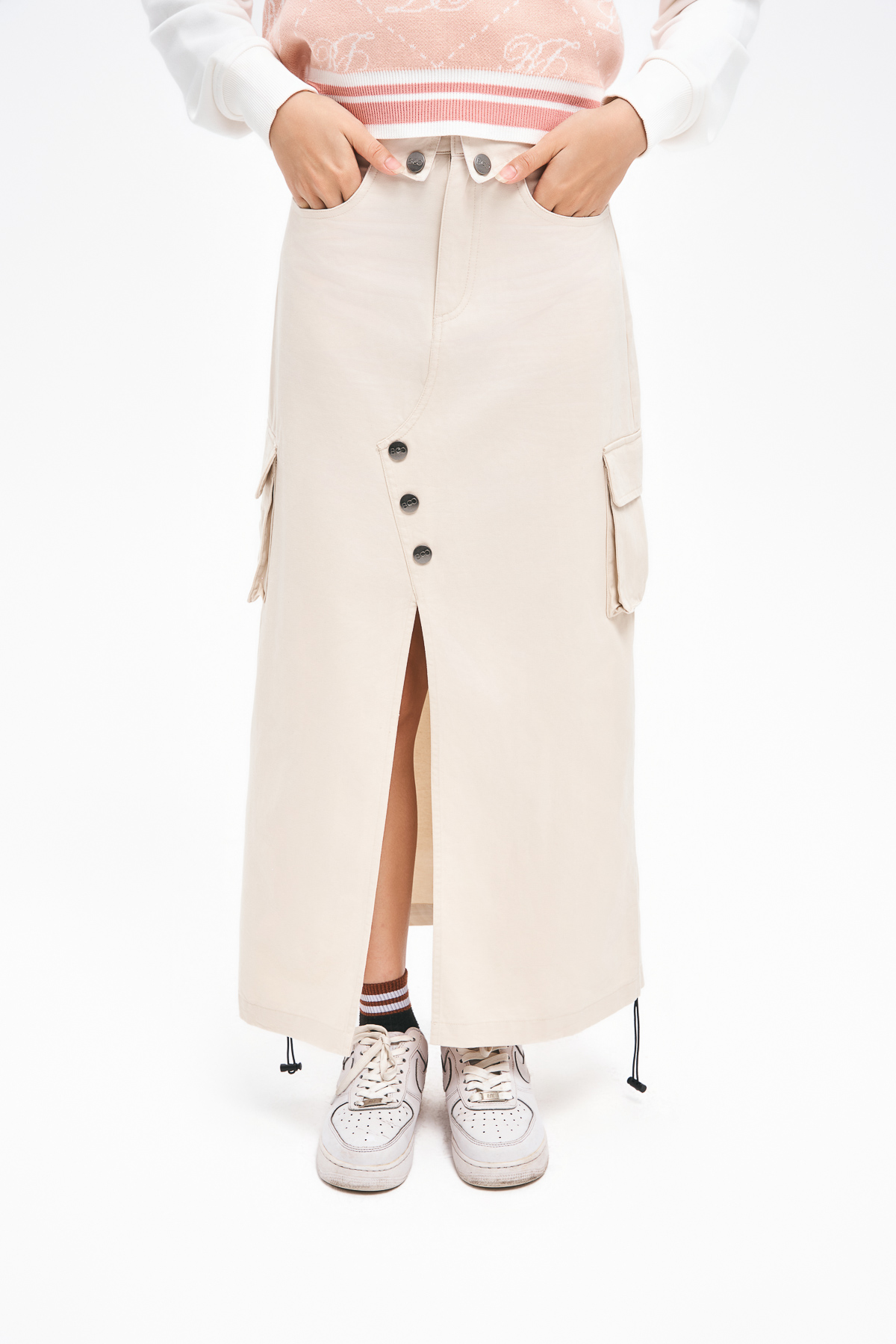 Chân váy midi đen tùng chữ A đắp chéo phối nơ CV06-25 | Thời trang công sở  K&K Fashion